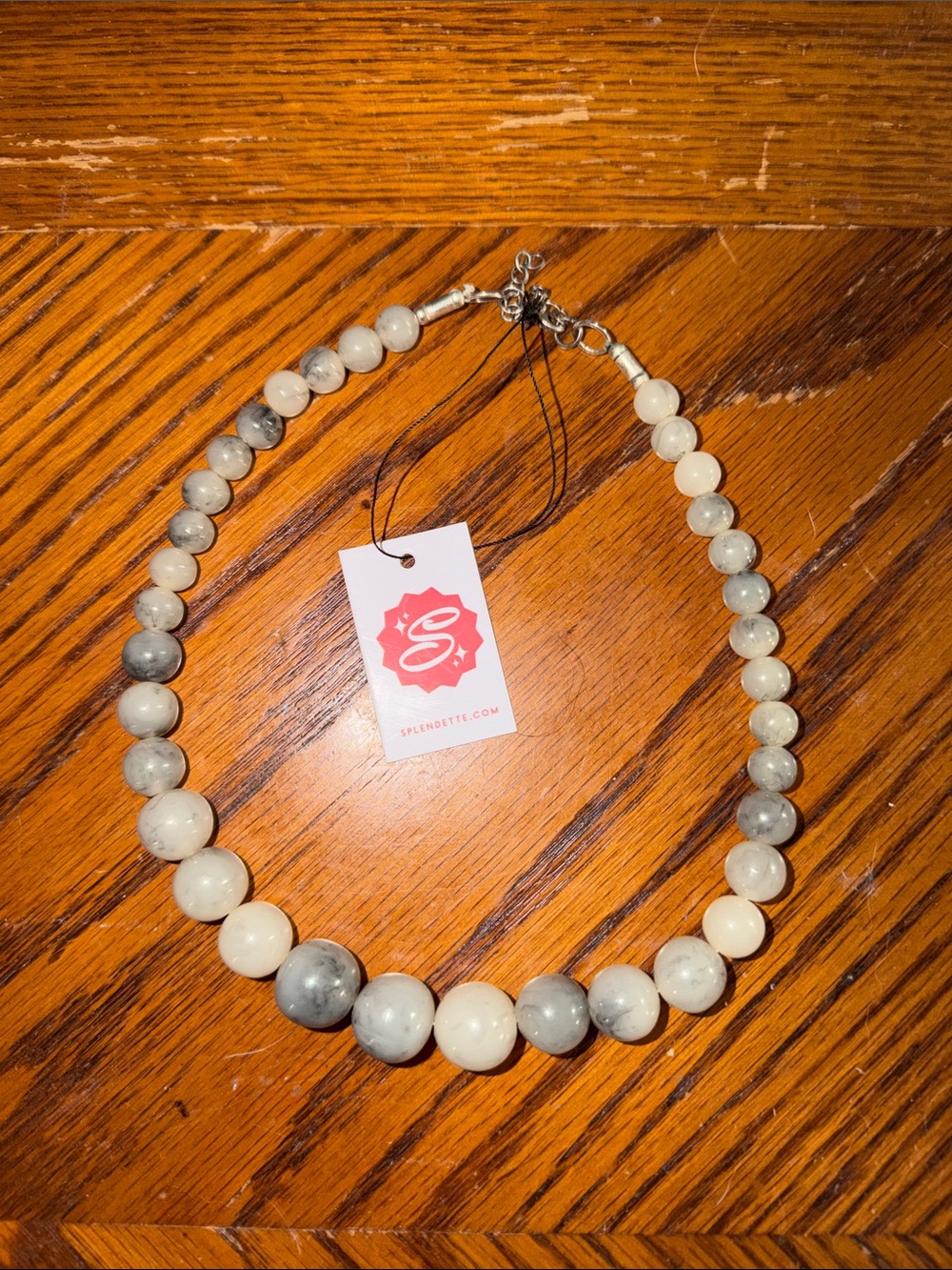 Splendette White and Gray Beaded Necklace